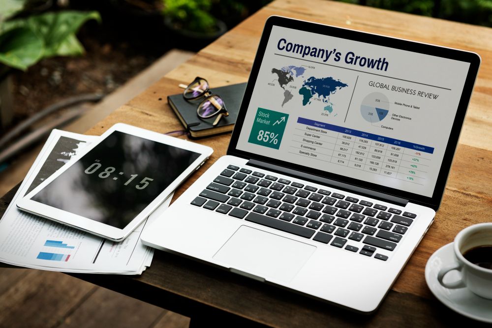 Why Your Sri Lankan SME Needs a Lead- Focused Website (Not Just a Digital Brochure )